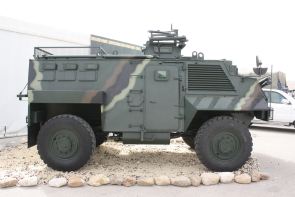 Saxon KADDB armoured vehicle personnel carrier technical data sheet specifications information description identification intelligence KADDB Jordan Jordanian army