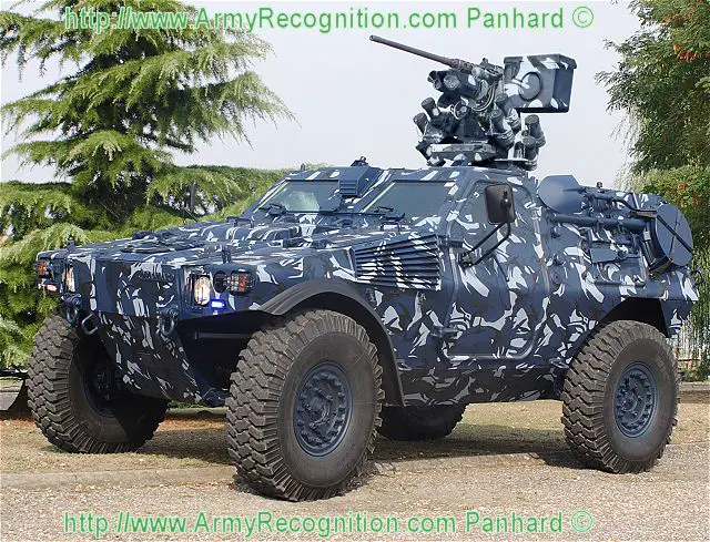 http://www.armyrecognition.com/images/stories/middle_east/koweit/wheeled_vehicle/vbl_mk2_koweitien/VBL_Mk2_Panhard_Kuwait_Kuwaiti_army_light_wheeled_armoured_vehicle_640.jpg