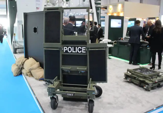 Special Ops Bunker presents its Collapsible Defense Systems at ISNR 2016 640 001