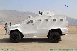 Guardian Xtreme APC 4x4 MRAP Mine Resistant Ambush Protected vehicle IAG United Arab Emirates left side view 001