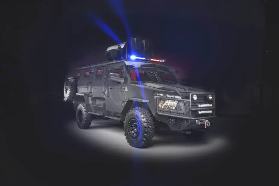 Titan DS 4x4 SWAT TEAM armored vehicle INKAS UAE 925 001