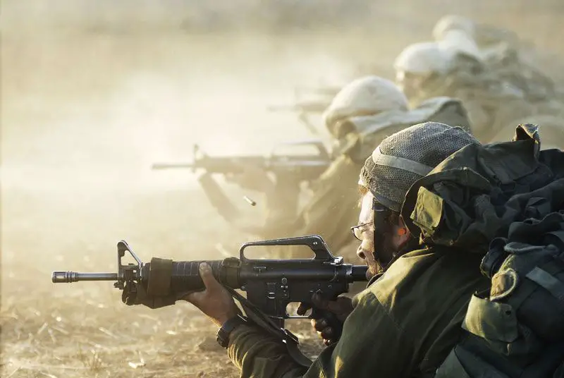 Israel se prepara para guerra em ”larga escala”