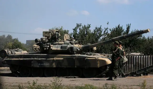 According an Ukrainian official, Monday, August 25, 2014, a column of Russian tanks and armoured vehicles has crossed into southeastern Ukraine, away from where most of the intense fighting has been taking place