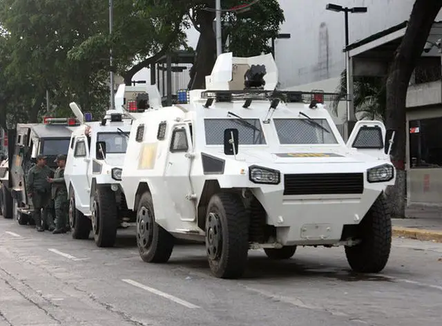 The president of Venezuela, Nicolas Maduro, said it had approved the purchase of 300 anti-riot vehicles for the National Guard. The announcement was made during the 77th anniversary ceremony of this component of the National Armed Forces. 