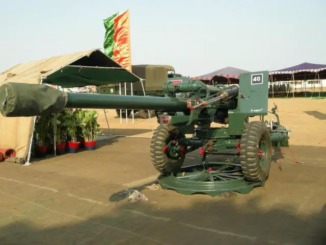 India on Saturday, November 22, 2014, invited bids for a $2.4-billion artillery deal. The bid for 814 mounted guns is the first big artillery tender in nearly three decades since the scandal-hit Swedish Bofors guns deal in 1987.