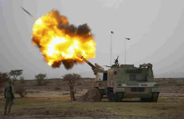 Saudi Arabia armed forces use Chinese-made PLZ45 155mm howitzer to fight rebels in Yemen 640 001