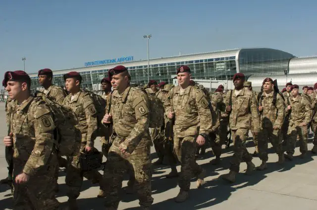 US 173rd Airborne Brigade arrives in Ukraine to train National Guard 640 001