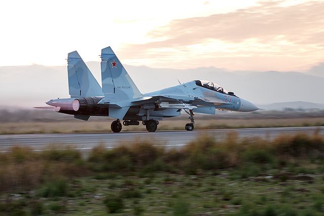 Russia will continue testing the latest types of weapons in its operation against the Islamic State terrorist group /IS, banned in Russia/ in Syria. Testifying to this are numerous statements made by Russia’s military and political leaders on the eve of the New Year.