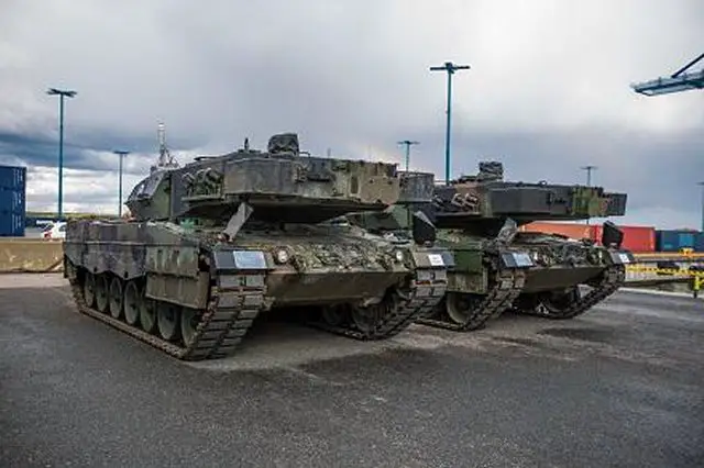 Finland has taken delivery of the first 20 Leopard 2A6 MBTs from The Netherlands 640 001