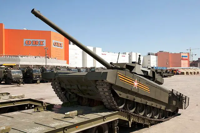Uralvagonzavod will demonstrate T-14 Armata to an Egyptian delegation during the RAE 2015 640 001