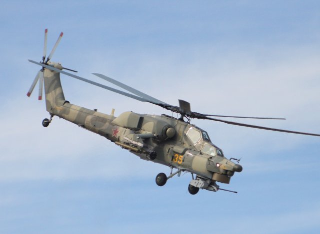 Russian attack helicopter crashes in Syria 640 001