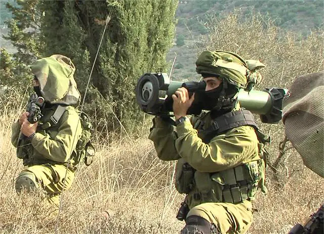 Israeli Company Rafael demonstrated its Spike SR missile to international military delegations 640 001