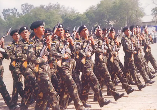Indian Air Force is about to replace assault rifles for its special units GARUD 640 001