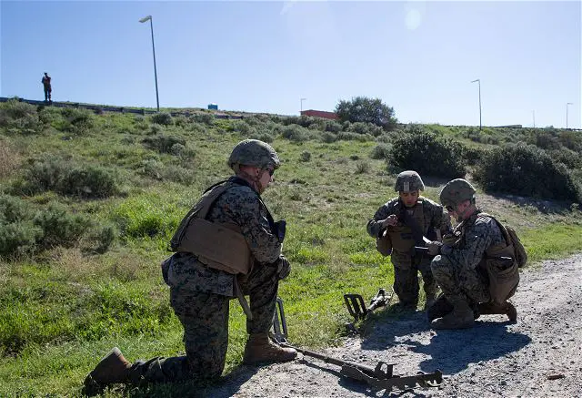 US Marines tested new counter-IED Improvised Explosive Devices training course 640 001