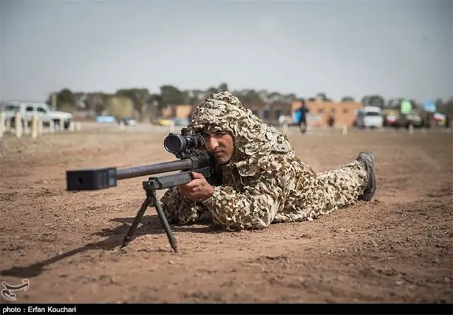 Iranian commandos now equipped with new AM 50 Sayyad sniper rifles 640 001