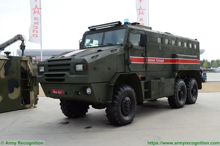 Russian military police will receive 140 Patriot UAZ 3163 4x4 patrol vehicles 925 001