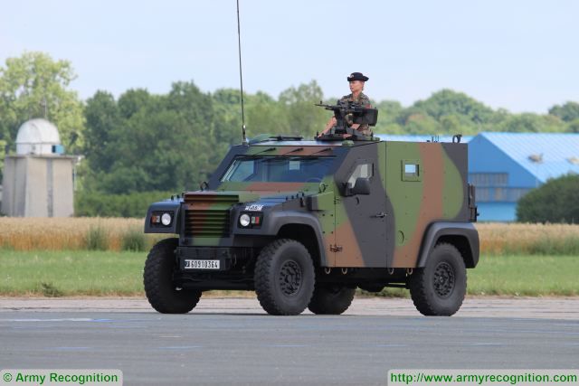 analysis french combat armored vehicle military parade bastille day french army 14 juillet