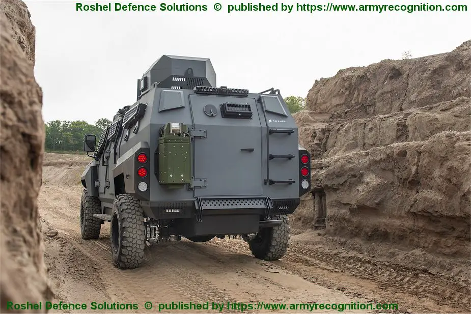 New SENATOR 4x4 Armored Rescue Vehicle APC from Roshel Defence Solution of Canada 925 002