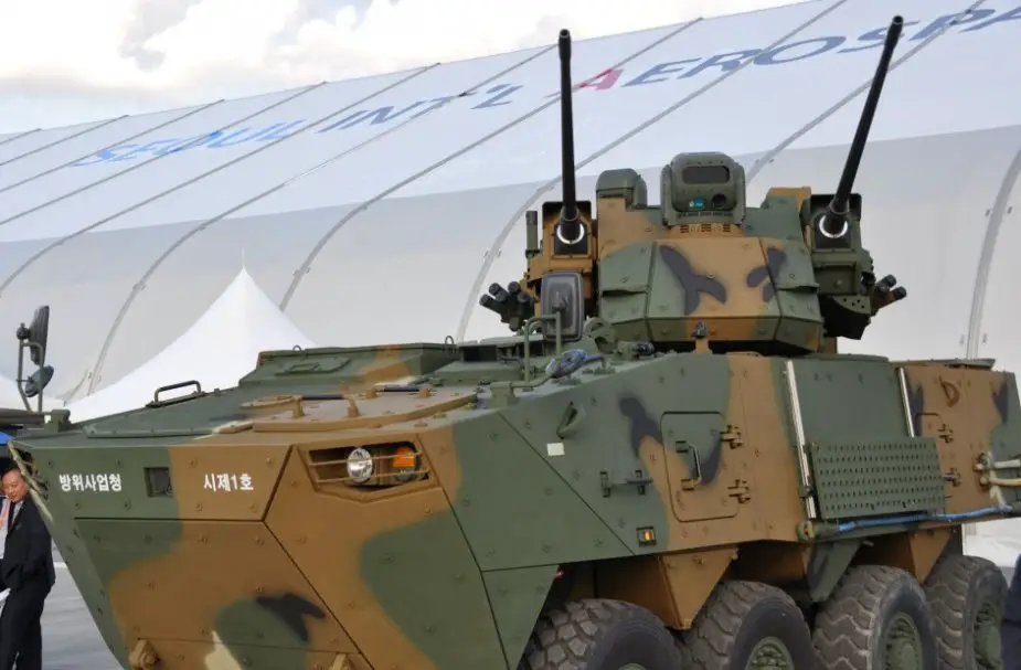New South Korean air defense system on 8x8 chassis presented at ADEX 2019 1