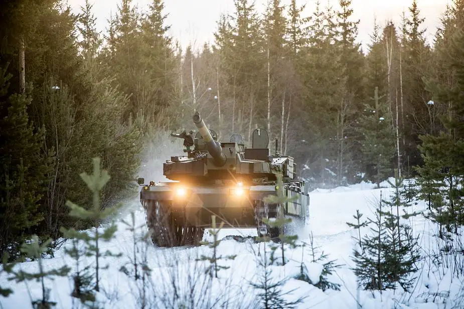 South Korean K2NO and Geman Leopard 2A7 compete in the snow as future Norway MBT 925 001