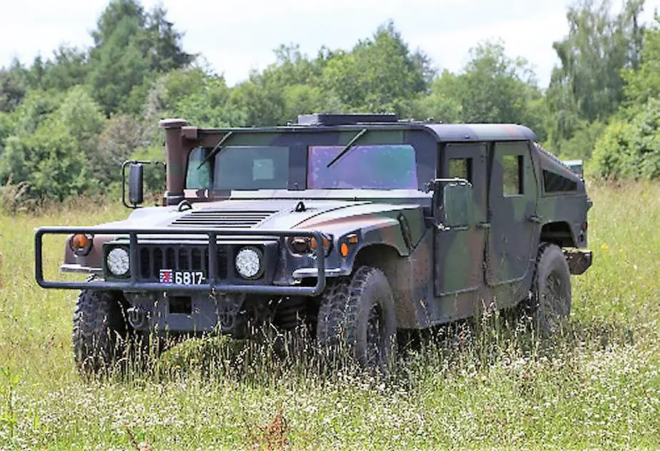 http://www.armyrecognition.com/images/stories/news/2022/march/Luxembourg_to_send_4x4_vehicles_and_NLAW_anti-tank_weapons_to_Ukraine_3.jpg