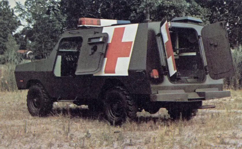 Cadillac Gage Commando Ranger Light Wheeled Armored Armoured Vehicle.
