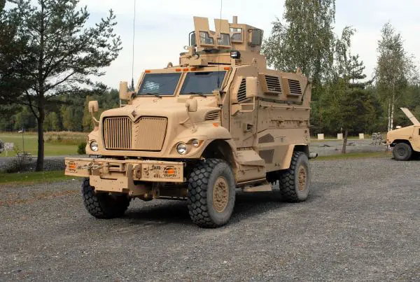 MaxxPro_international_Navistar_MRAP_Mine_Resistant_Ambush_Protected_armoured_vehicle_US-Army_United_States_006.jpg