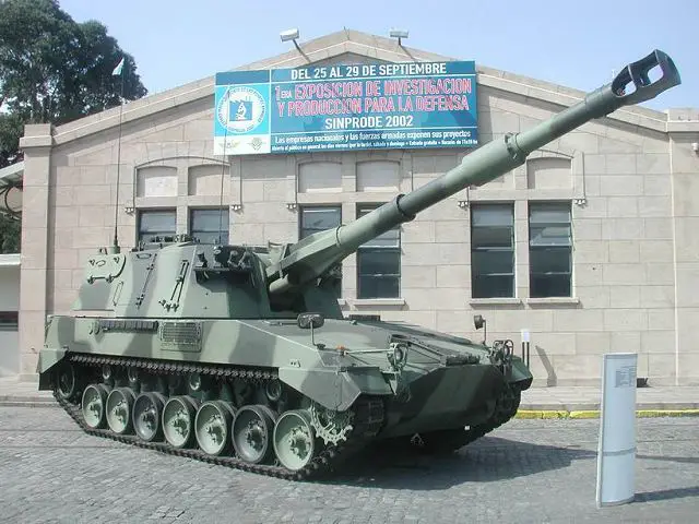 The new M109 will be purchased to replace the old AMX-F3 and increase the fire power of artillery units of Argentine Army which uses also the TAM VCA (Vehiculo de Combate de Artilleria - Artilley Combat Vehicle), an Italian Palmaria 155mm turret mounted on a TAM light tank chassis. 