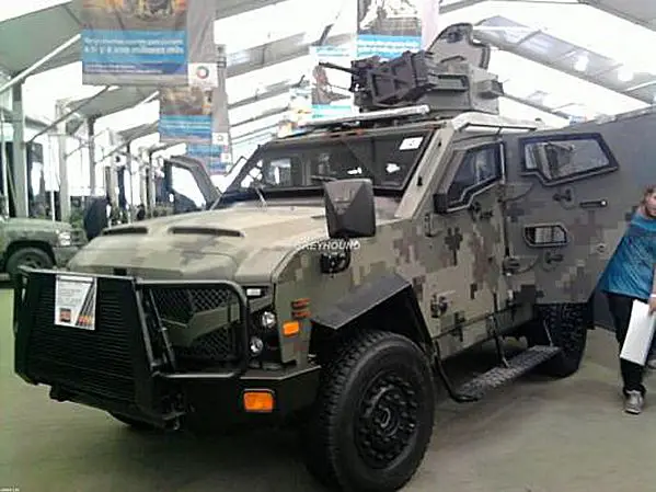 Suivant une source officielle, le Ministère mexicain de la défense aurait acheter un nombre non spécifié de véhicules Oshkosh Sandcat, fabriqué et commercialisé par la société américaine Oshkosh Defense.