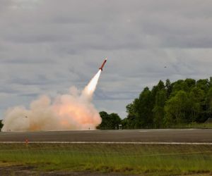 A Patriot Advanced Capability-2 interceptor missile launches from an M903 Patriot Launching Station during Exercise Tenacious Archer 25 on August 19, 2025. The image illustrates the ground-based air defense mission as the U.S. Air Force pursues the CAMP-GLCA program to develop a more affordable supersonic interceptor for larger defensive missile inventories.