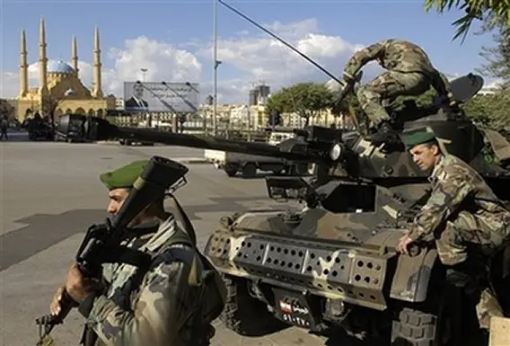 http://www.armyrecognition.com/moyen_orient/Liban/vehicules_a_roues/AML-90/aml-90_lebanese_army_23112007_news_002.jpg