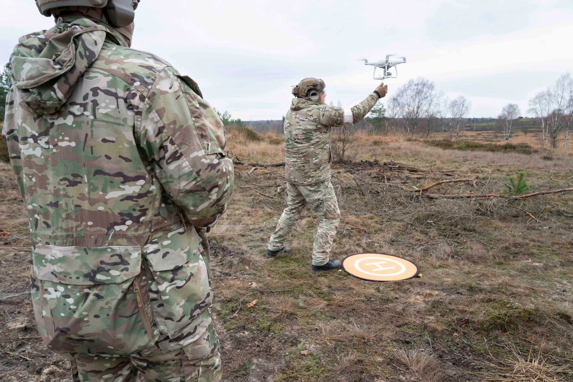 Theo Francken stated that these drones will enable Belgian soldiers to obtain information in real time, improving protection and allowing quicker reactions during operational deployments. (Picture source: Belgian Army)