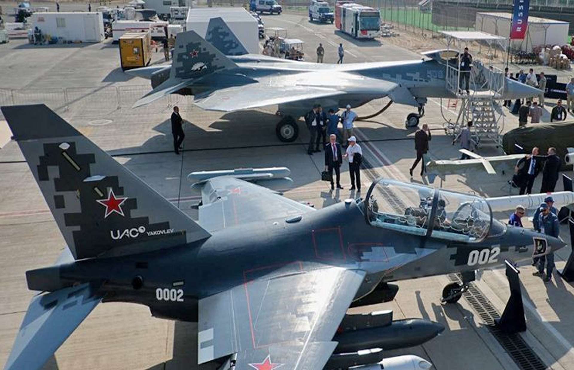 Russia’s Su-57E on display in Dubai showcases its low-observable design, internal weapons bays and advanced ISR suite, offering long-range air-to-air and precision strike capabilities refined through high-intensity combat (Picture source: UAC Press Service).