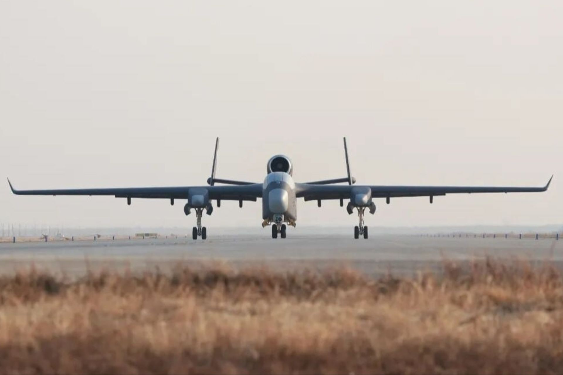 China advances its low-altitude strategy with the Jiutian SS UAV, a heavy mother drone designed for logistics, surveillance, and swarm deployment, highlighting a shift toward modular unmanned systems with both civilian and dual-use operational potential.