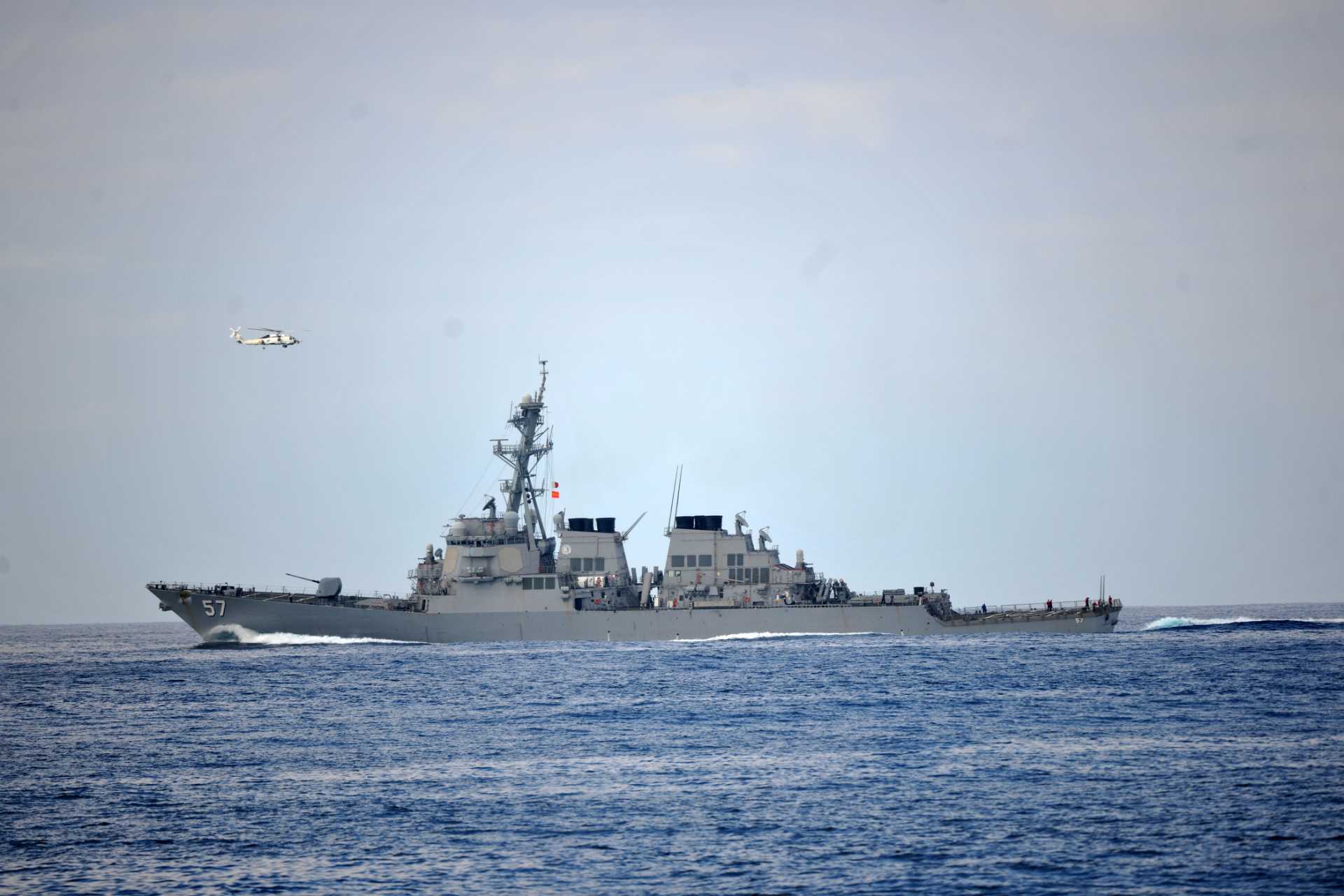 The USS Truxtun, a guided missile destroyer of about 9,200 tons, was operating in parallel formation with the much larger USNS Supply, a fast combat support ship displacing close to 48,800 tons, when the collision took place on February 11, 2026. (Picture source: US Navy)