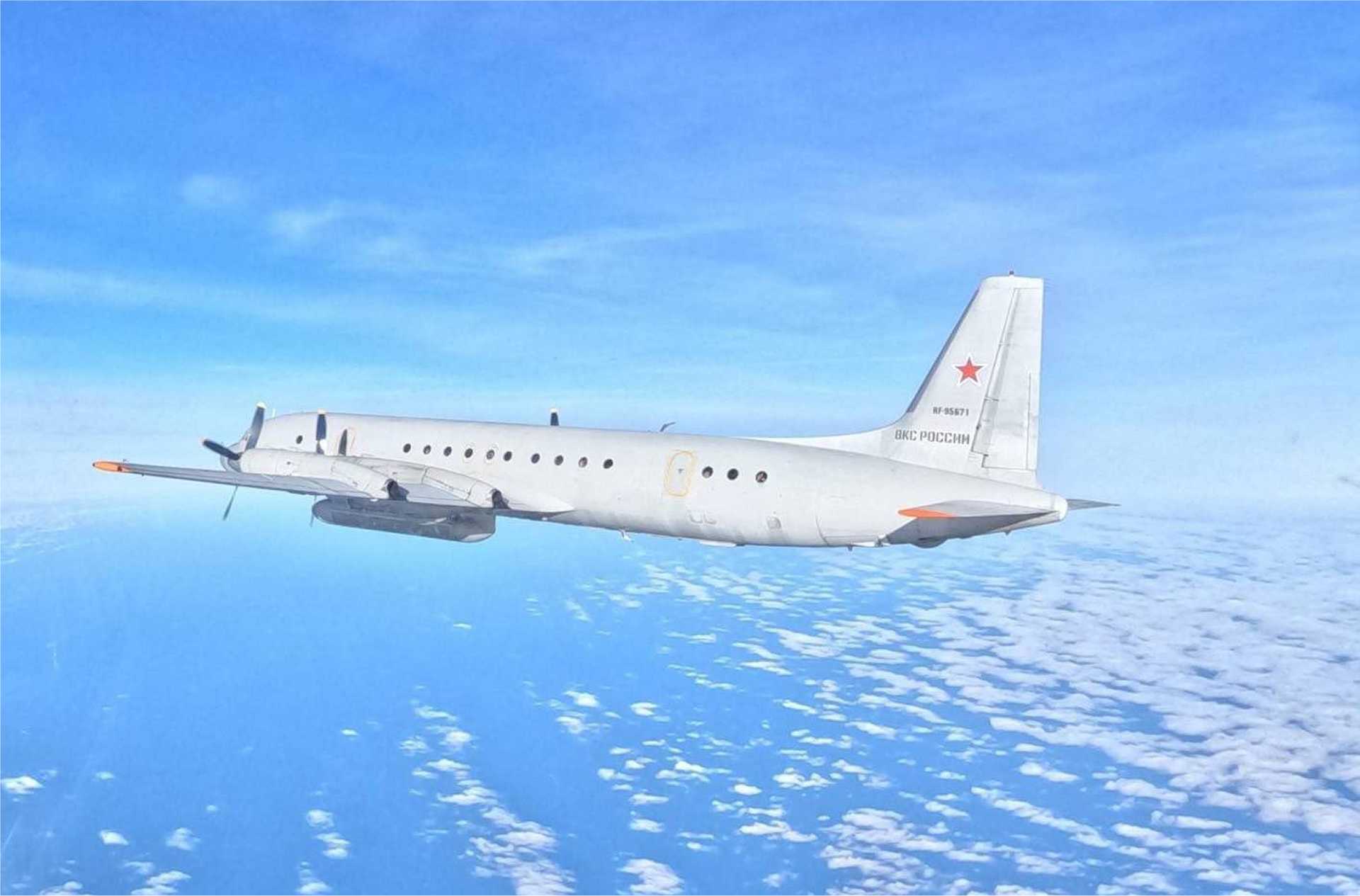 Russian Ilyushin Il-20M electronic intelligence aircraft intercepted by Polish Air Force fighters over the Baltic Sea during a NATO air policing mission on May 13, 2026. The Russian reconnaissance aircraft was reportedly flying with transponders switched off, raising concerns over regional security and civilian aviation safety. (Picture source: X account of Polish Defense Minister Władysław Kosiniak-Kamysz)