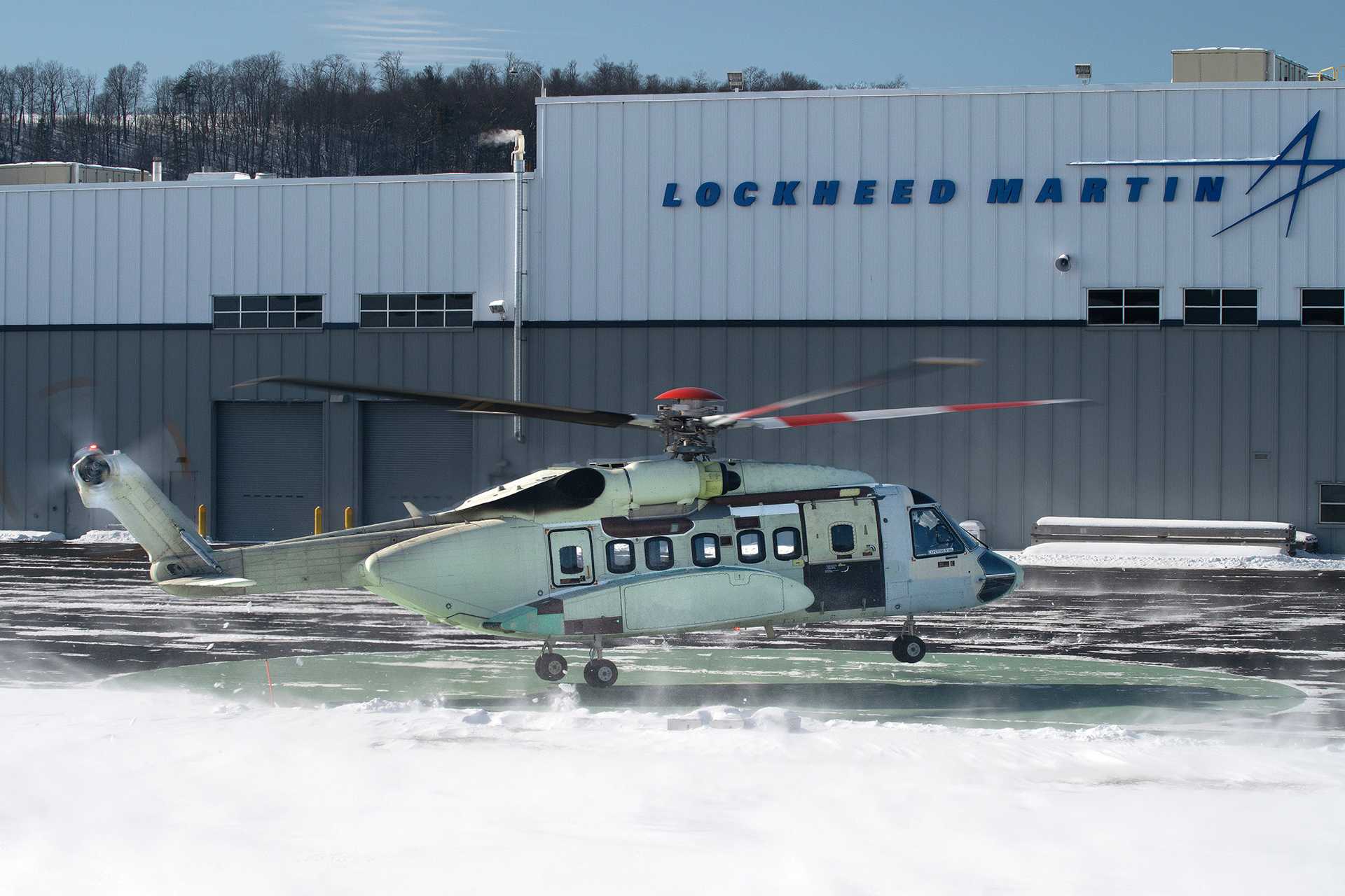 South Korea selected the Sikorsky S-92A+ because it perfectly matches the country's existing presidential helicopter infrastructure, allowing the air force to fast-track the fleet's deployment while significantly upgrading safety, electronic defense, and airborne command capabilities. (Picture source: Sikorsky)