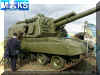 2S19M1_Self-Propelled_Howitzer_Maks_2003_Russia_02.jpg (121933 bytes)