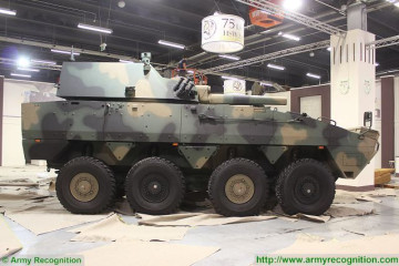 Click to enlarge image RAK_120mm_8x8_self-propelled_mortar_carrier_armoured_vehicle_Poland_Polish_army_defense_industry_military_equipment_007.jpg