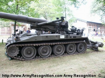 Click to enlarge image m110_self-propelled_howitzer_netherlands_010.JPG