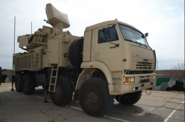 Click to enlarge image Pantsir-S1_Pantsyr-S1_air_defense_missile_system_anti-aircraft_gun_sa-22_greyhound_Russia_Russian_army_011.jpg