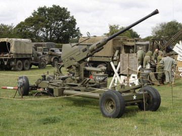 Click to enlarge image M1_40mm_Bofors_anti-aircraft_gun_United_States_American_004.jpg