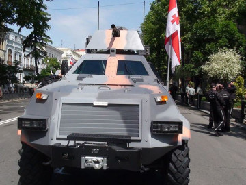 Click to enlarge image Didgori-1_4x4_wheeled_multirole_armoured_vehicle_personnel_carrier_Georgia_Georgian_army_006.jpg
