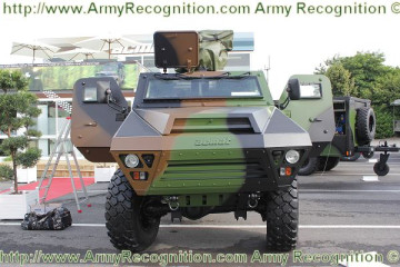 Click to enlarge image Bastion_HD_4x4_high_protected_wheeled_armoured_vehicle_infantry_personnel_carrier_Acmat_001.jpg