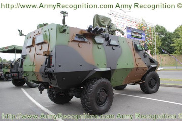 Click to enlarge image Bastion_HD_4x4_high_protected_wheeled_armoured_vehicle_infantry_personnel_carrier_Acmat_006.jpg