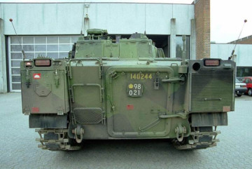 Click to enlarge image CV90_IFV_Infantry_Fighting_Vehicle_tracked_armored_BAE_Systems_Sweden_004.jpg