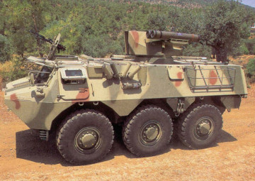 Click to enlarge image vab_hot_anti-tank_missile_wheeled_armoured_vehicle_France_Army_french_004.jpg