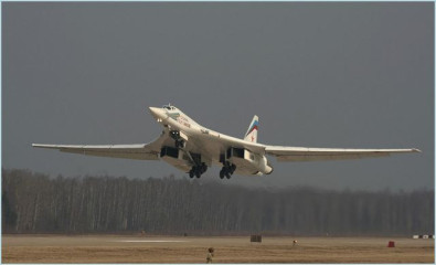 Click to enlarge image Tu-160_Blackjack_Tupolev_strategic_bomber_aicraft_Russia_Russian_Air_Force_aviation_defence_industry_military_technology_006.jpg