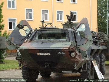 Click to enlarge image Fuchs_Tpz_1_6x6_wheeled_armoured_vehicle_personnel_carrier_Rheinmetall_Germany_German_army_40.jpg