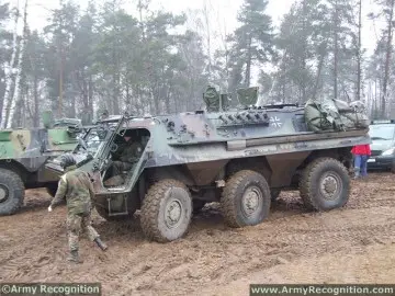 Click to enlarge image Fuchs_Tpz_1_6x6_wheeled_armoured_vehicle_personnel_carrier_Rheinmetall_Germany_German_army_47.jpg